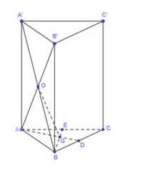 Cho hình lăng trụ đứng \(ABC.A'B'C'\) có điểm \(O\) và \(G\) lần lượt là tâm của mặt bên \(ABB'A'\) và trọng tâm của \(\Delta ABC.\) Biết \({V_{ABC.A'B'C'}} = 270c{m^3}.\) Thể tích của khối c (ảnh 1)