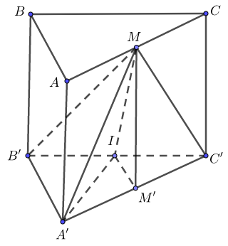 Cho hình lăng trụ đứng \(ABC.A'B'C'\) có đáy \(ABC\) là tam giác vuông tại \[A\]. Biết \(AB = AA' = a\), \(AC = 2a\). Gọi \(M\) là trung điểm của \[AC\]. Diện tích mặt cầu ngoại tiếp tứ diện  (ảnh 1)