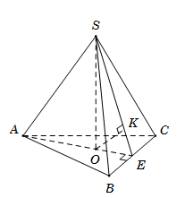 Cho hình chóp tam giác đều S.ABC có cạnh đáy bằng a và cạnh bên bằng  (ảnh 1)