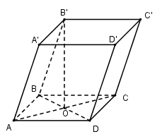 Cho hình lăng trụ ABCD.A′B′C′D′ có đáy ABCD là hình thoi cạnh a và góc (ảnh 1)