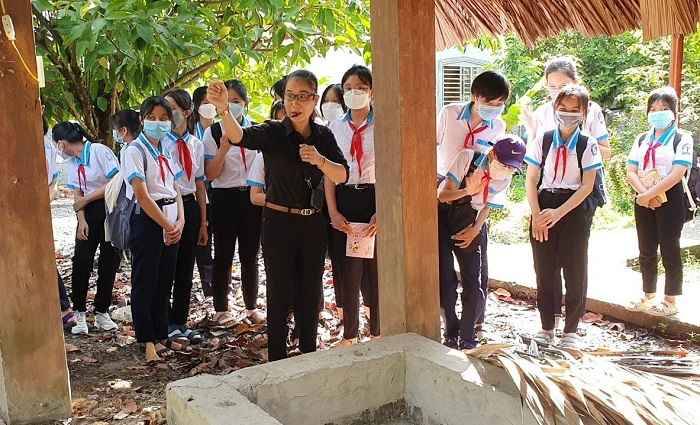 Đâu là biểu hiện tích cực tìm hiểu, tuyên truyền về lịch sử địa phương? (ảnh 3)