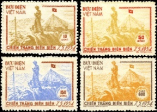  Nối hình ảnh với từ ngữ tương ứng:    1. a. cái nệm2. b. kem ly3. c. tem thư (ảnh 3)