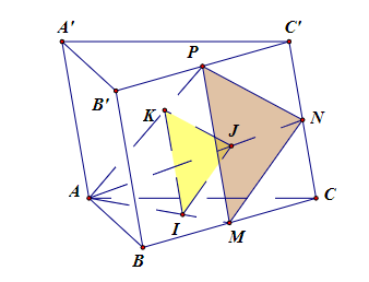 Cho hình lăng trụ A B C . A ′ B ′ C ′ . Gọi I , J , K lần lượt là trọng tâm tam giác A B C , A C C ′ , A B ′ C ′ . Mặt phẳng nào sau đây song song với ( I J K ) ? (ảnh 1)