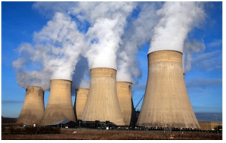 Một nhà máy điện hạt nhân dùng nhiên liệu Uranium 92 235U. Biết công suất phát điện là 500MW và hiệu suất chuyển hóa năng lượng hạt nhân thành điện năng là 20%. Cho rằng (ảnh 1)