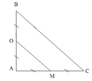 Cho tam giác ABC vuông cân tại A nằm trong một môi trường (ảnh 1)