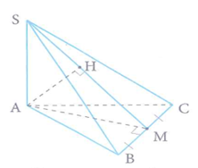 Cho hình chóp SABC  có đáy ABC là tam giác đều cạnh bằng 2a, SA vuông góc với mặt phẳng (ABC) (ảnh 2)