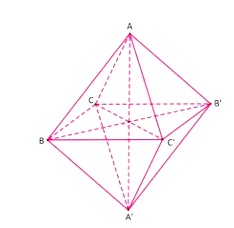 Cho hình bát diện đều cạnh 4a. Gọi S là tổng diện tích của tất cả các mặt (ảnh 1)