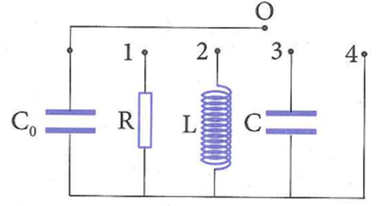 Tích điện cho tụ Co trong mạch điện như hình vẽ. Trong mạch điện sẽ (ảnh 2)