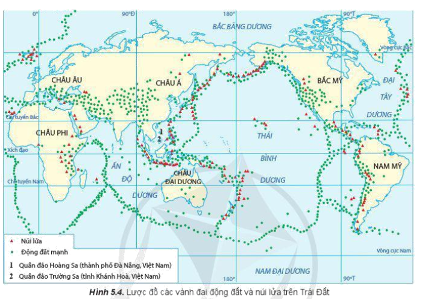 Đọc thông tin và quan sát hình 5.4, hãy: - Xác định các vành đai động đất và vành đai núi lửa trên Trái (ảnh 1)