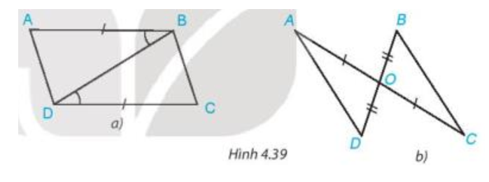 Trong mỗi hình bên (H.4.39), hãy chỉ ra một cặp tam giác bằng nhau và giải thích vì sao chúng bằng nhau (ảnh 1)