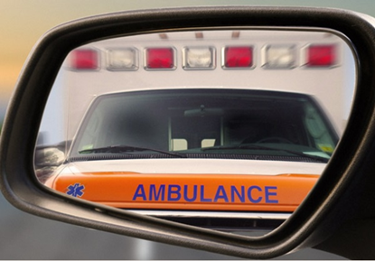 Tại sao chữ AMBULANCE trên đầu xe cứu thương lại phải viết ngược từ phải sang trái? (ảnh 2)