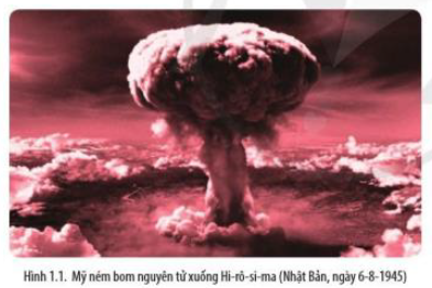 Đầu tháng 8-1945, Mỹ ném hai quả bom nguyên tử xuống thành phố Hi-rô-si-ma và Na-ga-sa-ki của Nhật Bản (ảnh 1)