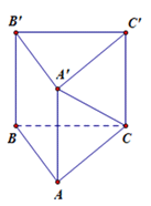 Cho hình lăng trụ đứng tam giác ABC.A'B'C' có đáy là tam giác vuông cân tại A cạnh AB bằng (ảnh 1)