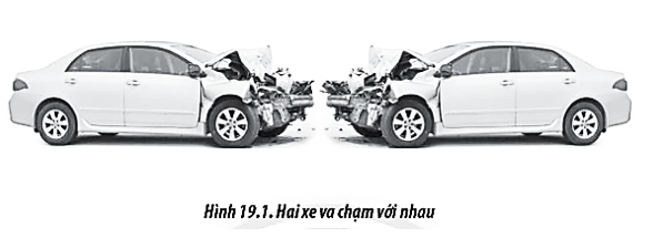 Trong các vụ tai nạn trực diện, đầu xe là phần bị hư hại nhiều nhất (bị biến dạng hoặc (ảnh 1)