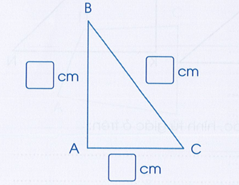  Đo độ dài mỗi cạnh của hình tam giác, hình tứ giác sau rồi viết số đo (theo mẫu):  Mẫu: AB = 4 cm (ảnh 1)