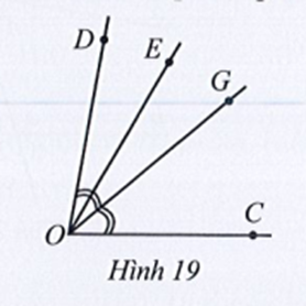 Ở Hình 19 có góc COD = 80 độ, góc COE = 60 độ tia OG là tia phân giác của góc COD.  a) Tính số đo góc EOG. (ảnh 1)