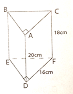 Cho một hình lăng trụ đứng ABC.DEF, đáy là tam giác vuông có kíc thước như hình bên. Thể tích hình lăng trụ này là: (ảnh 1)