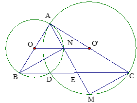 Cho tam giác ABC vuông tại A. Đường tròn (O) đường kính AB cắt đường tròn (O’) đường kính AC tại D, M là điểm chính giữa cung nhỏ (ảnh 1)