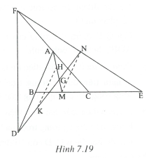 Cho tam giác ABC. Vẽ điểm D đối xứng với A qua điểm B. Vẽ điểm E đối xứng với B qua C. Vẽ điểm F đối xứng với C qua A.  (ảnh 1)