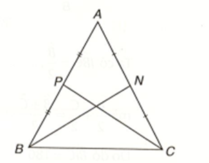 Trong một tam giác cân, hai đường trung tuyến ứng với hai cạnh bên là hai đoạn  (ảnh 1)