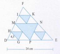 Trong hình sau, mỗi cạnh của tam giác màu xanh là đường trung bình tương ứng của các cạnh tam giác màu trắng. Hãy tính  IK, EF (ảnh 1)