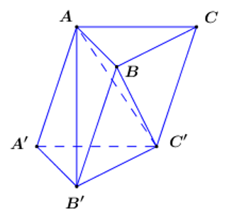 Cho khối lăng trụ tam giác ABC. A'B'C' mà mặt bên ABB'A' có diện tích bằng 4 (ảnh 1)