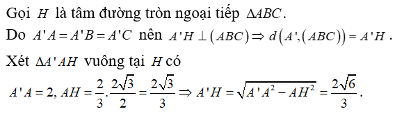 Cho hình lăng trụ ABC.A'B'C'  có đáy là tam giác đều cạnh bằng 2 . Biết (ảnh 1)