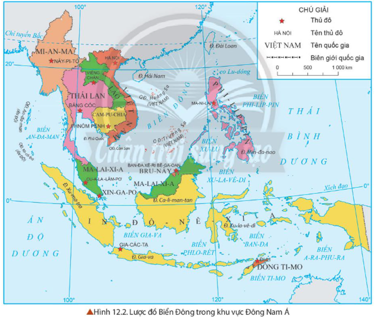 Nêu vị trí địa chiến lược của Việt Nam (xem thêm hình 12.2 bài 12 trang 77).   (ảnh 1)