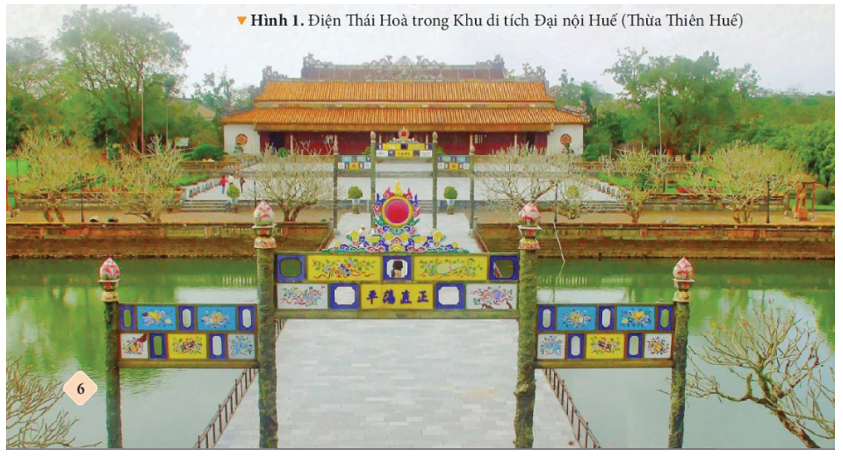 Hình dưới đây là một trong những thành tựu tiêu biểu về kiến trúc và điêu khắc truyền thống Việt Nam (ảnh 1)
