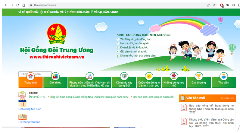 Truy cập vào trang web thieunhivietnam.vn.  a) Quan sát và cho biết trên trang web có những loại thông tin nào? (ảnh 1)