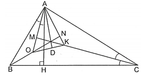 Cho tam giác ABC vuông tại A đường cao AH. Gọi O và K lần lượt là giao điểm của (ảnh 1)