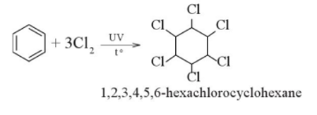 Quan sát, ghi nhận hiện tượng xảy ra trong thí nghiệm cộng chlorine vào benzene. Giải thích. (ảnh 1)