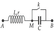 Đặt điện áp xoay chiều u = 100 căn bậc hai 2 cos 100 pi t (V) vào đoạn mạch (ảnh 1)