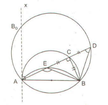 Cho nửa đường tròn đường kính AB cố định. C là một điểm trên nửa đường tròn, trên dây AC kéo dài lấy điểm D sao cho CD = CB. Trên tia CA lấy điểm E sao cho CE = CB. Tìm quỹ tích các điểm E khi C chạy trên nửa đường tròn đã cho. (ảnh 1)