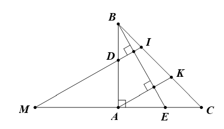 Cho tam giác ABC vuông cân tại A. Lấy điểm D trên cạnh AB, lấy điểm E trên cạnh AC sao cho AD = AE. Qua D, A kẻ các đường thẳng vuông góc với BE cắt BC theo thứ tự tự I và K. M là giao điểm của ID và CA. Chứng minh rằng: a) AM = AC. (ảnh 1)