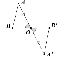 Giả sử ĐO là phép đối xứng tâm O. Lấy hai điểm tùy ý A, B sao cho ba điểm O, A, B không thẳng hàng. Gọi A’, B’ lần lượt là ảnh của A, B qua ĐO. So sánh tam giác OAB và tam giác O’A’B’ rồi so sánh A’B’ và AB. (ảnh 1)