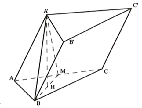 Cho khối lăng trụ tam giác ABC.A'B'C', đáy là tam giác ABC đều cạnh a. Gọi M (ảnh 1)