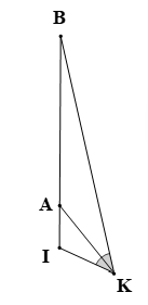 Một chiếc thuyền xuất phát từ vị trí I chở hàng cho hai hòn đảo A và B theo phương thẳng (được minh họa như trong hình vẽ). Một người đứng ở vị trí K trên bờ quan sát ba điểm thẳng hàng I, A, B. Người đó nhận thấy góc nhìn đến hai điểm I, A thì bằng góc nhìn đến hai điể (ảnh 2)