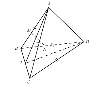 Cho hai tam giác cân ABC và DBC có chung cạnh đáy BC nằm trong hai mặt phẳng khác nhau. (ảnh 1)
