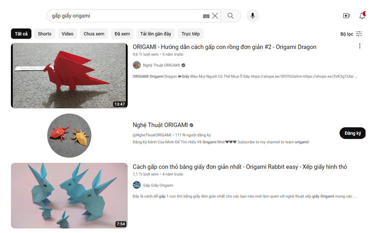 Em hãy sử dụng từ khoá “gấp giấy origami” để tìm kiếm trên YouTube một video hướng dẫn tạo sản phẩm gấp giấy.  (ảnh 2)