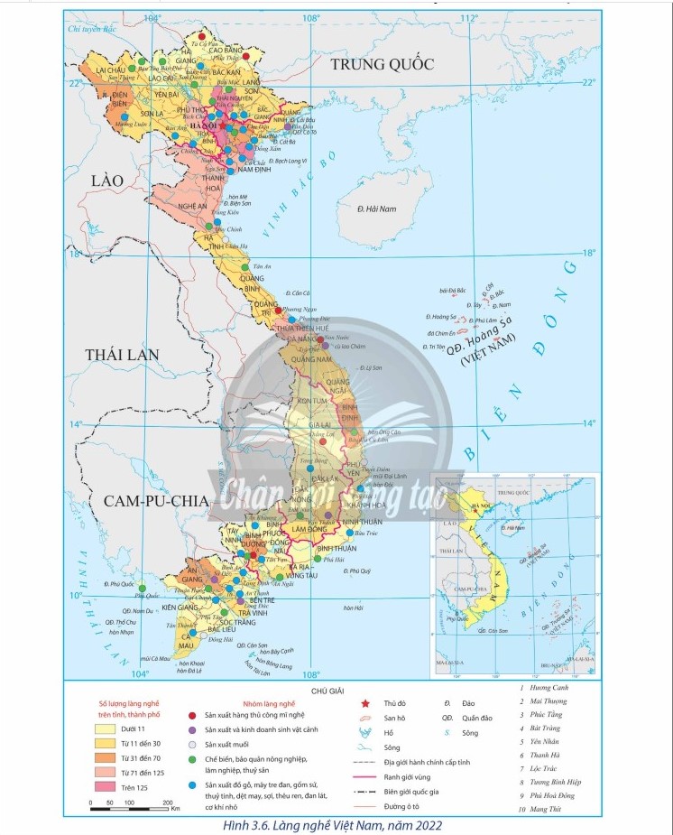 Dựa vào hình 3.6, thông tin trong bài và hiểu biết của bản thân, hãy trình bày khái quát tình hình phát triển làng nghề ở nước ta. (ảnh 1)