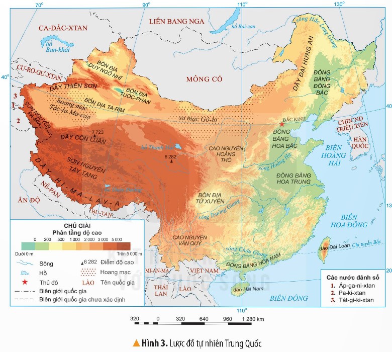 Đọc thông tin và quan sát hình 3, em hãy nêu một số đặc điểm tự nhiên của Trung Quốc. (ảnh 1)