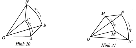 Cho điểm O cố định và số đo α° (0° < α° < 180°).  a) Ở Hình 20, phép quay ngược chiều α° tâm O biến điểm A thành điểm A’ và biến điểm B thành điểm B’. Chứng minh AB = A’B’. (ảnh 1)