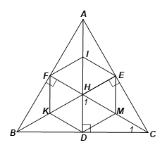 Cho tam giác đều ABC có các đường cao AD, BE, CF cắt nhau tại H. Gọi I, K, M theo thứ tự là trung điểm của HA, HB, HC. Chứng minh lục giác DKFIEM là lục giác đều. (ảnh 1)