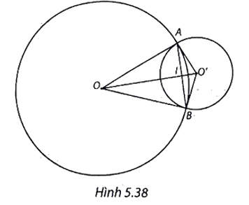 Cho hai đường tròn (O; R) và (O'; r) với R = 12 cm, r = 5 cm, OO' = 13 cm. a) Chứng minh hai đường tròn (O) và (O') cắt nhau tại hai điểm A, B và OO' là đường trung trực của AB. b) Chứng minh AO là tiếp tuyến của đường tròn (O'; r). (ảnh 1)