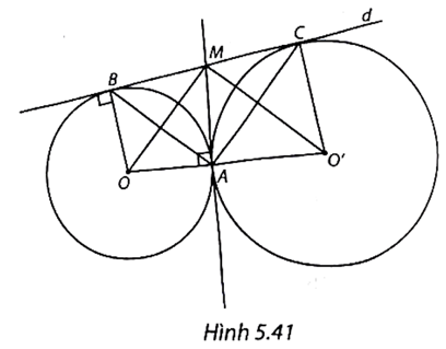 Cho hai đường tròn (O) và (O') tiếp xúc ngoài với nhau tại A và cùng tiếp xúc với đường thẳng d tại B và C (khác A), trong đó B ∈ (O) và C ∈ (O'). Tiếp tuyến của (O) tại A cắt BC tại M. Chứng minh rằng: a) Đường thẳng MA tiếp xúc với (O'); b) Điểm M là trung điểm của đoạn thẳng BC từ đó suy ra ABC là tam giác vuông. (ảnh 1)