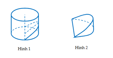 Từ một khúc gỗ hình trụ có đường kính 30 cm, người ta cắt khúc gỗ bởi một mặt phẳng đi qua đường kính đáy (ảnh 1)