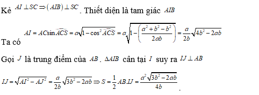 Diện tích thiết diện của hình chóp khi cắt bởi mặt phẳng   là (ảnh 2)