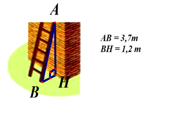 Một chiếc thang có chiều dài \[AB = 3,7\,\,{\rm{m}}\] đặt cách một bức tường khoảng cách (ảnh 1)