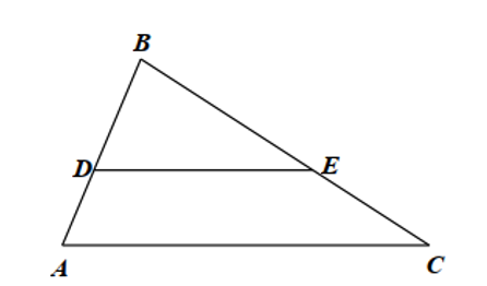 Cho tam giác ABC có D,E  lần lượt là hai điểm nằm trên AB và BC  sao cho  (ảnh 1)
